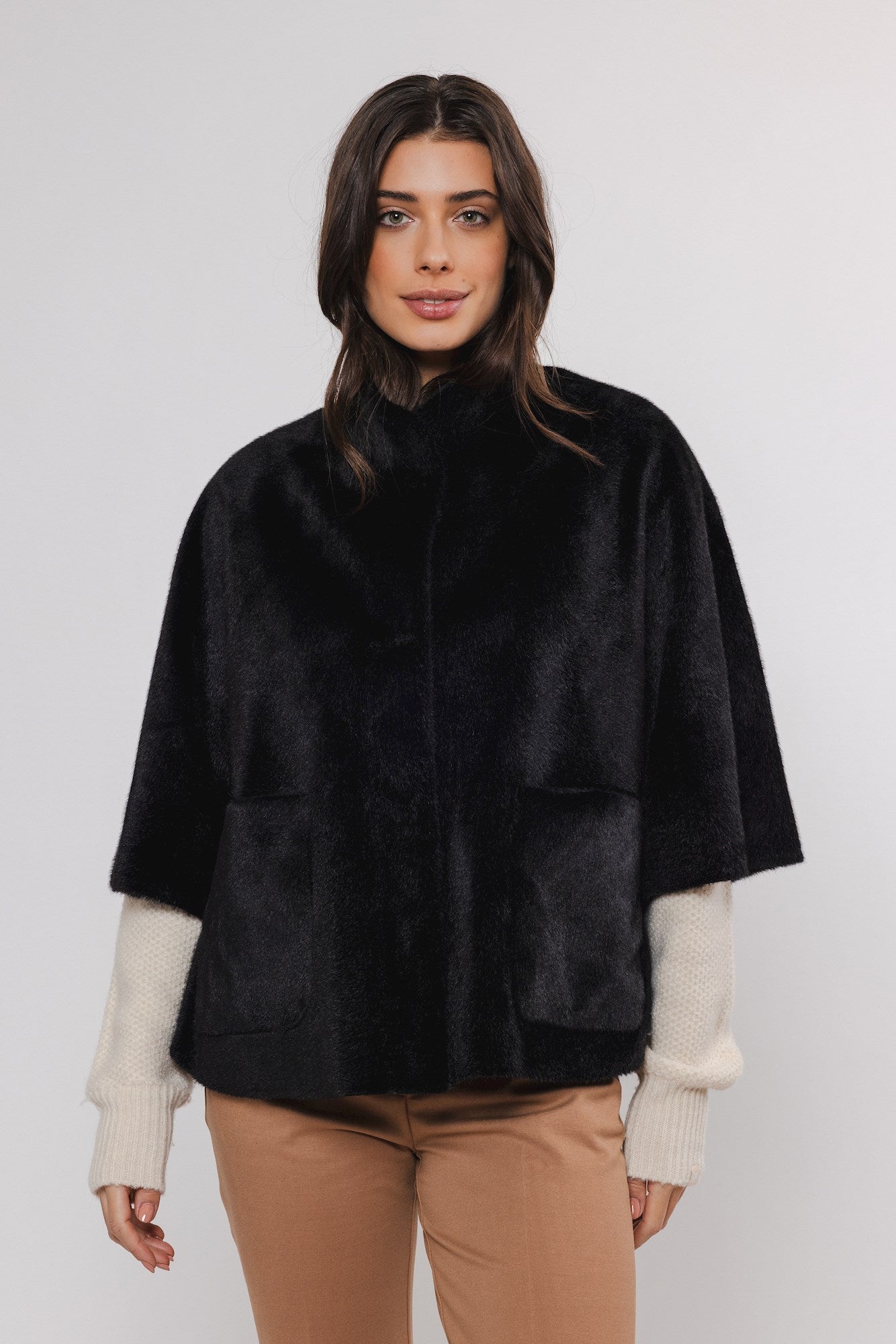 Cape Dewi Rino&Pelle faux fur - Black