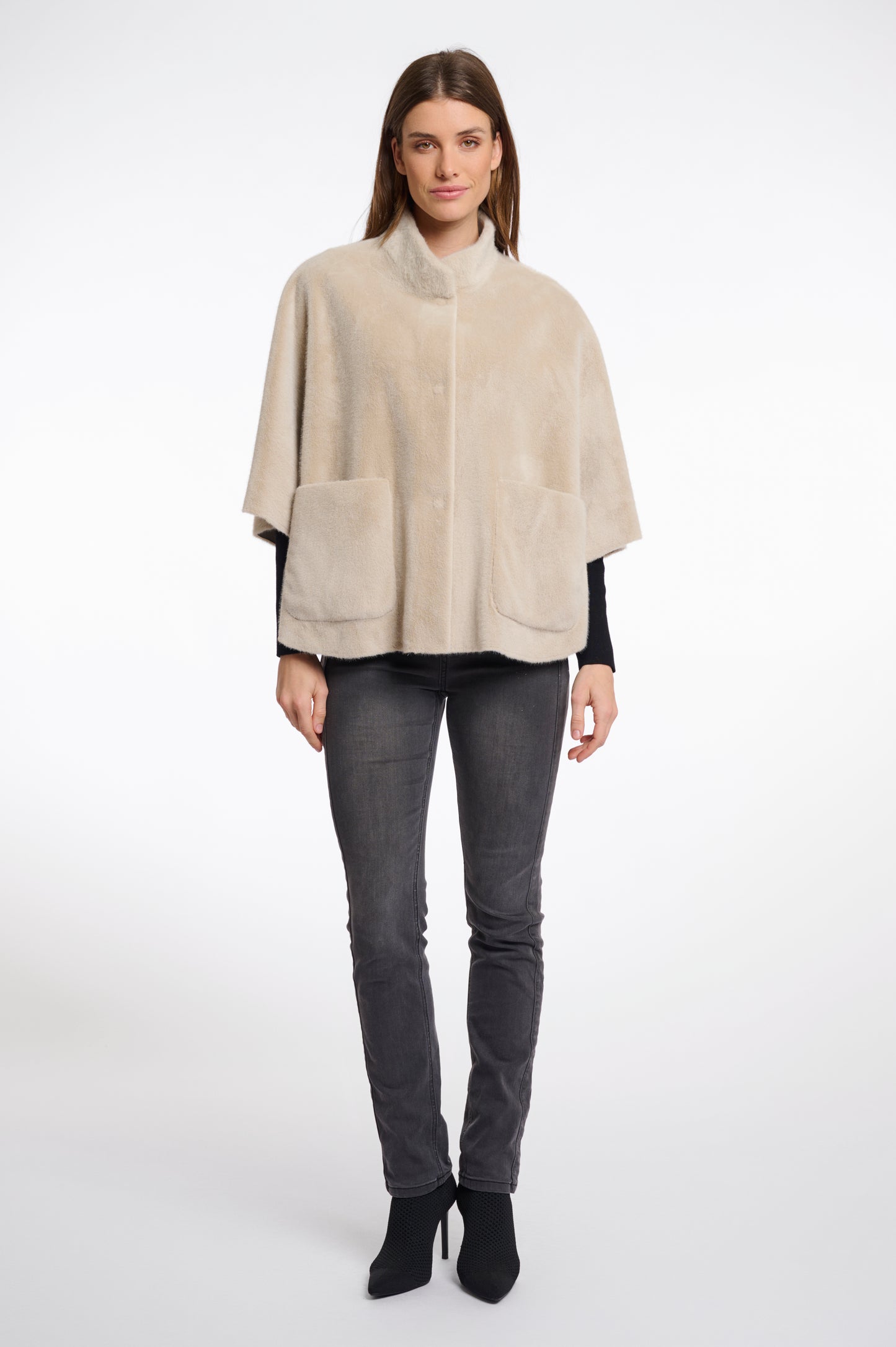 Cape Rino & Pelle Dewi faux fur cape birch