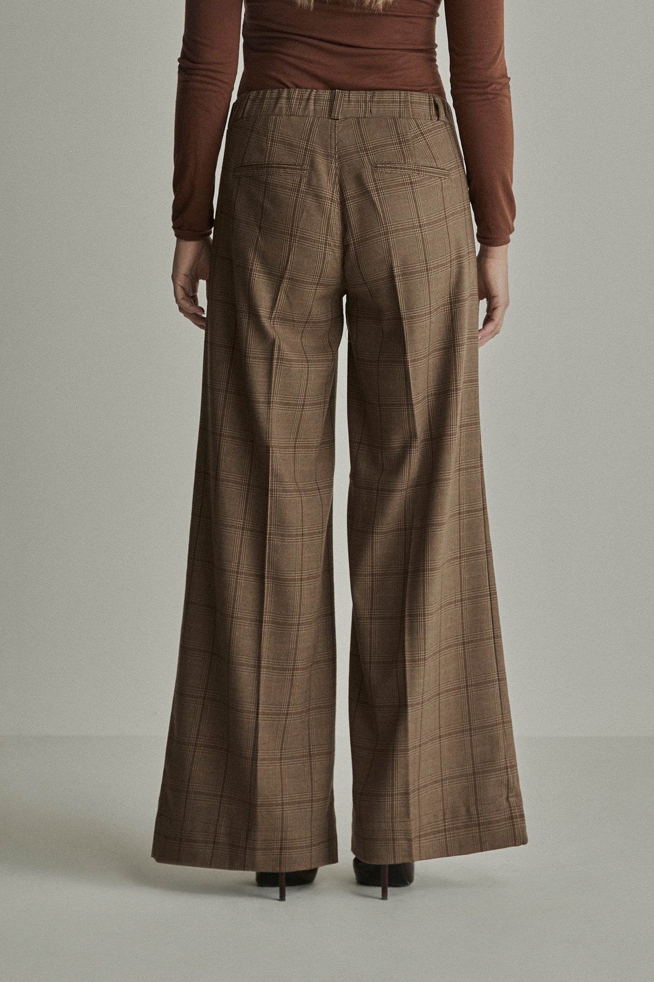 Broek Para Mi Lizzy check - Deep brown