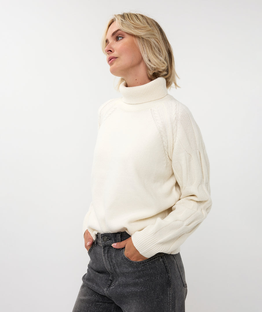Trui Esqualo raglan cable sleeve - Off white