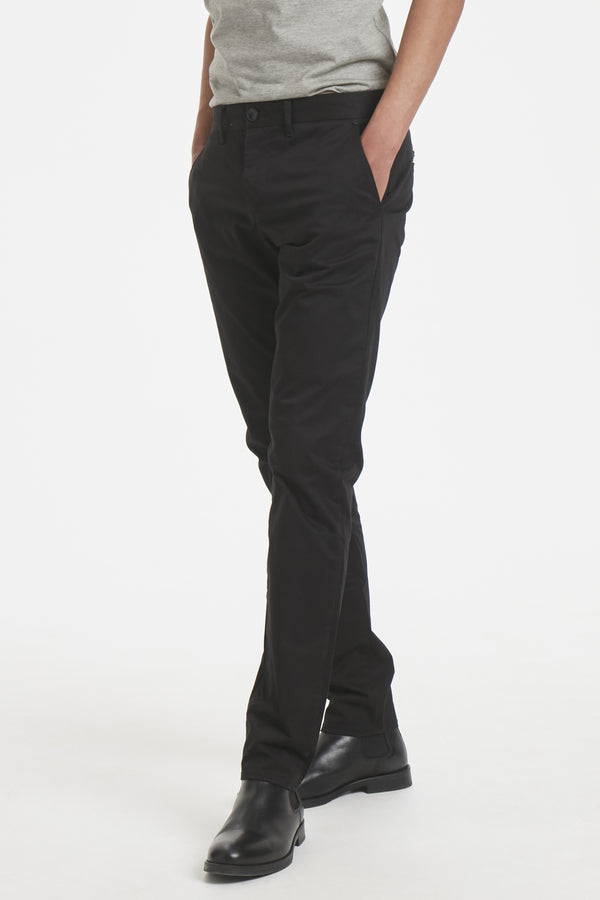 Broek Matinique Chino Pristu garment dyed satin