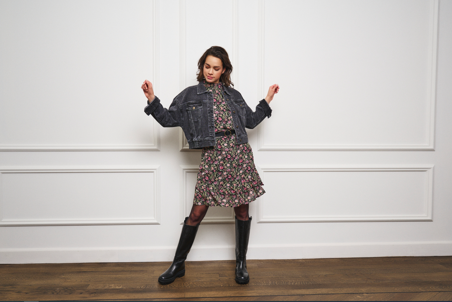 Dress col soft deco print