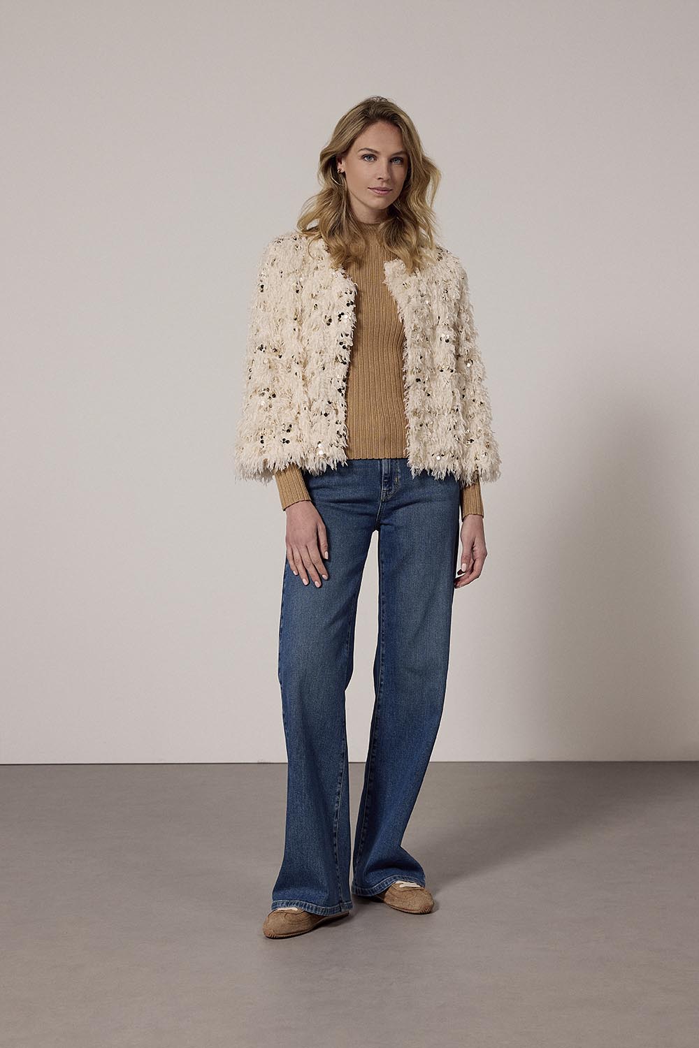 Blouse/jacket Tramontana feathered sequin - Stone