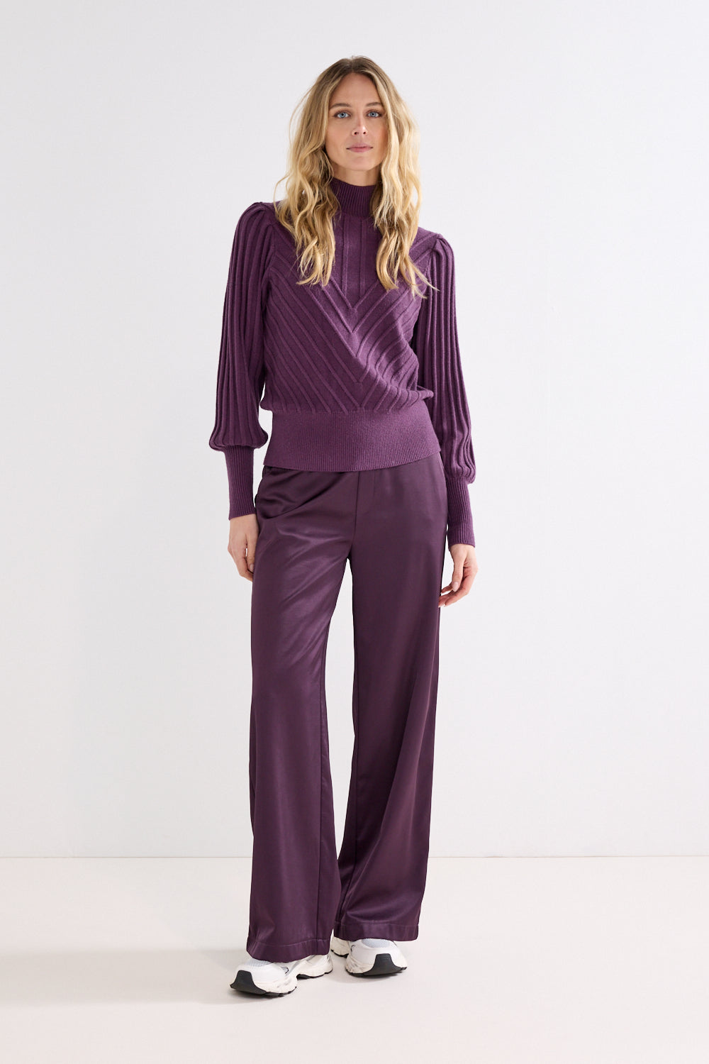 Trui Tramontana puff-sleeve - Aubergine noir
