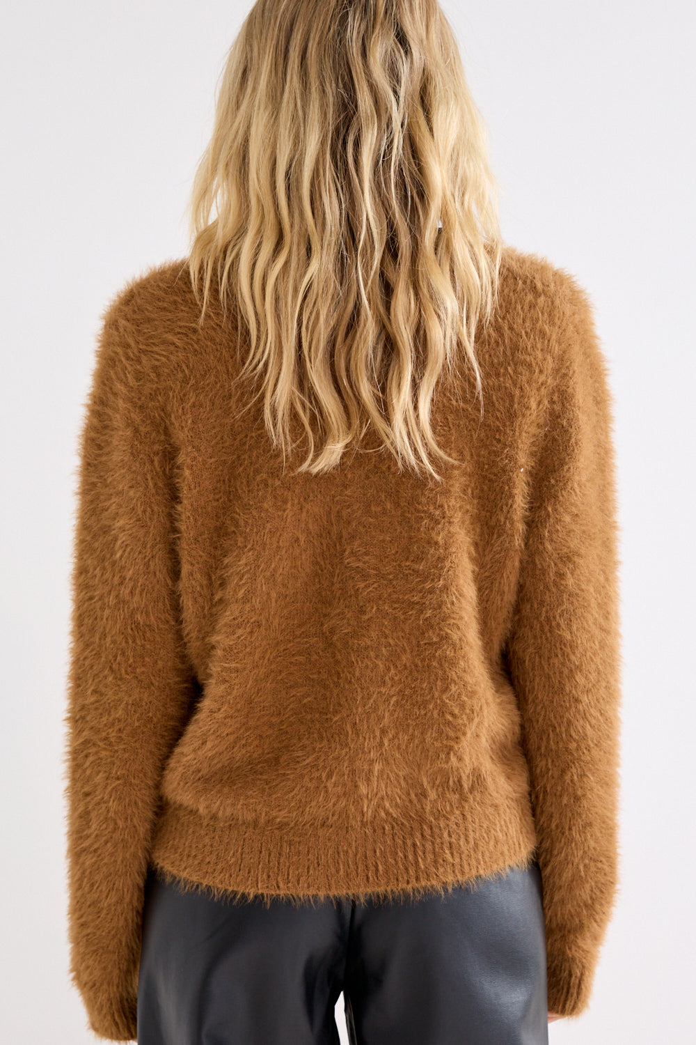 Trui Tramontana feather yarn jumper - Cinnamon melange