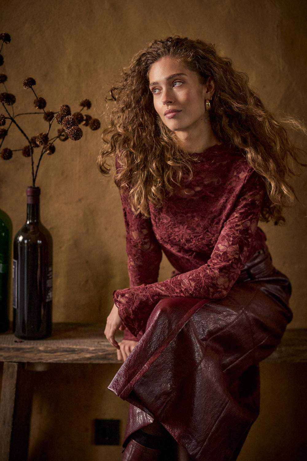 Top Tramontana velvet stretch lace top - Pomegranate