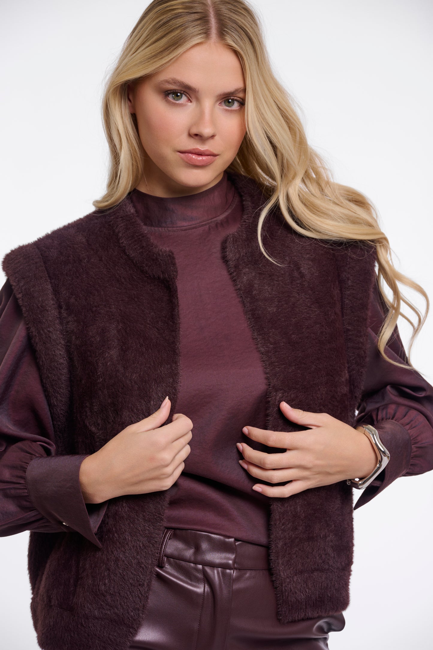 Waistcoat Rino& Pelle short waistcoat fudge cloak
