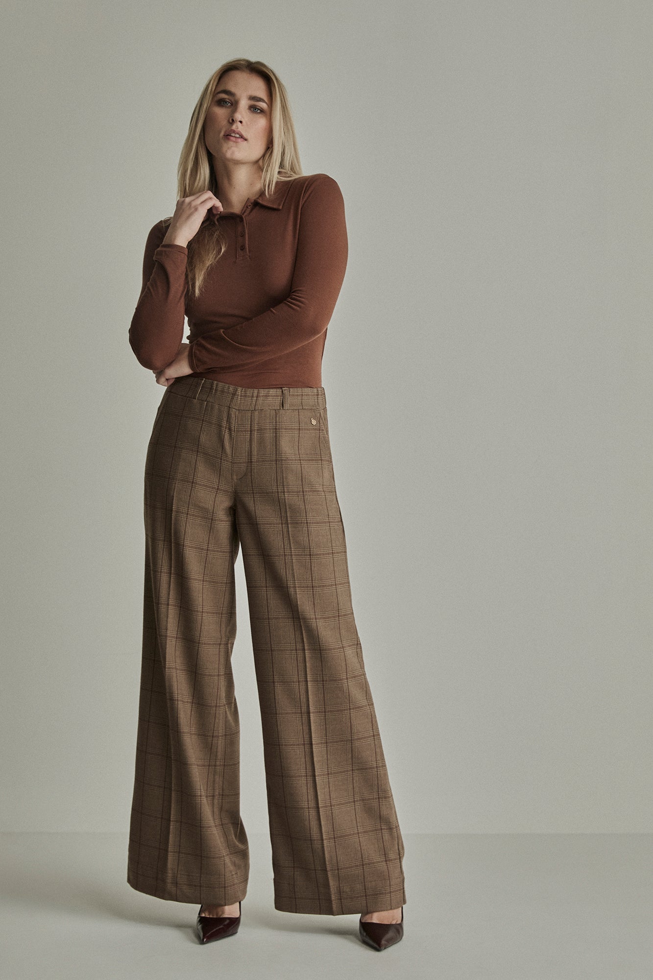 Broek Para Mi Lizzy check - Deep brown