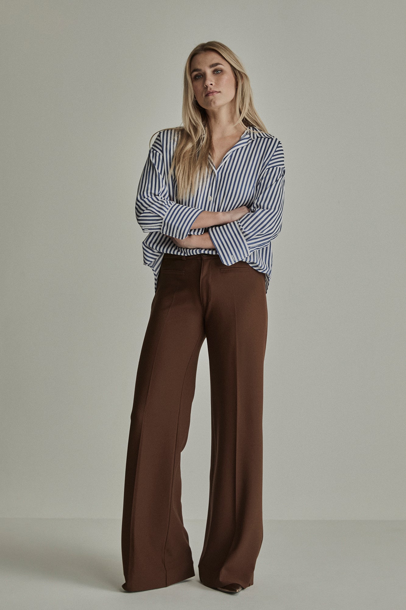 Broek Para Mi Sharon elastic crepe Tiramisu