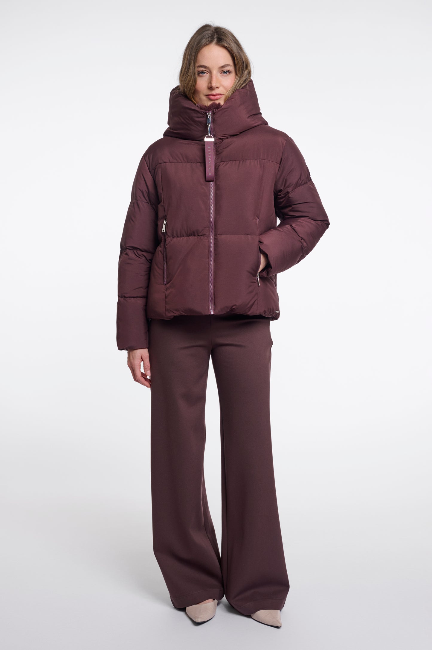 Jas Rino&Pelle Joni padded with detachable collar - Fudge cloak