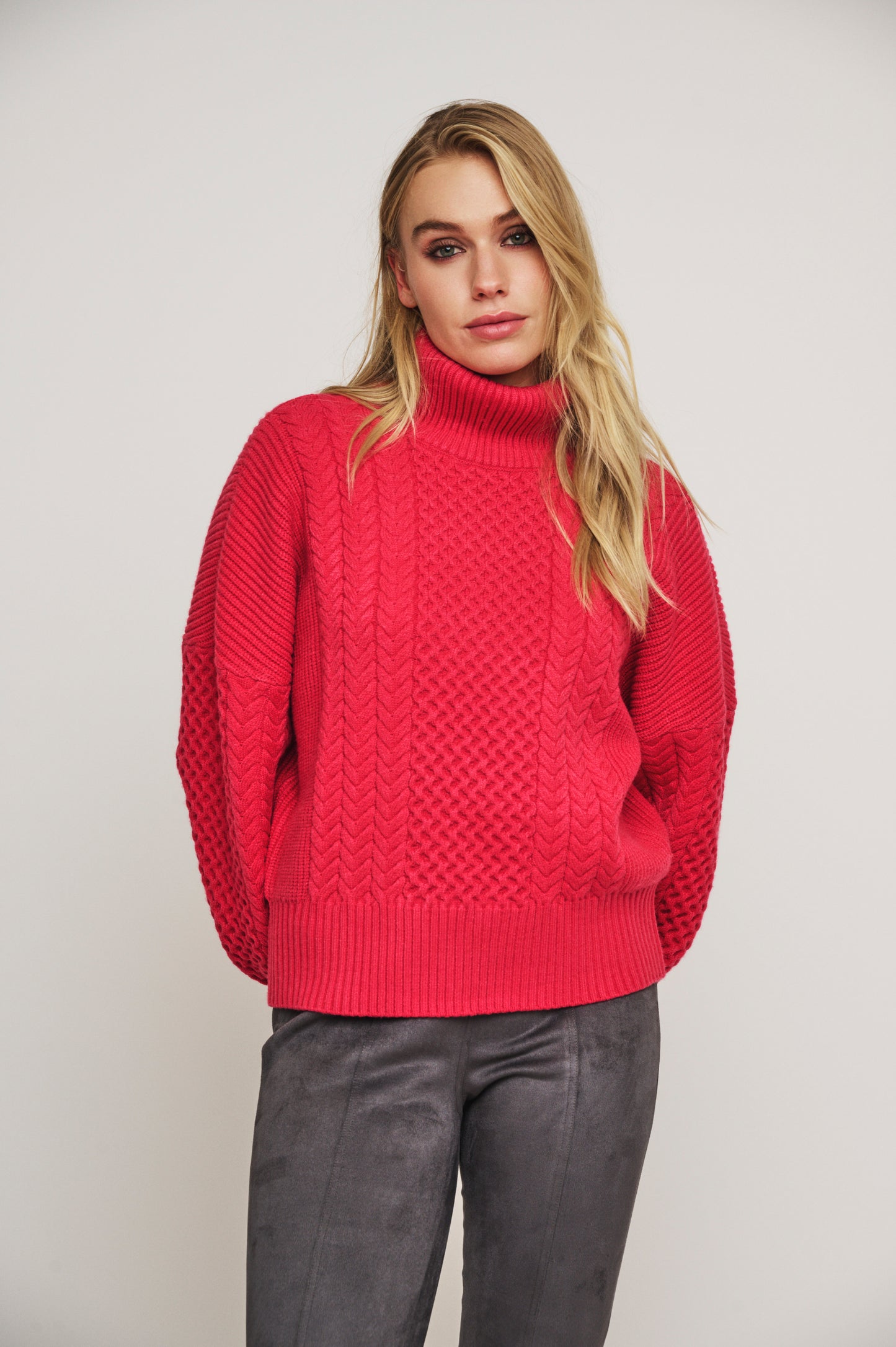 Trui Rino&Pelle Kaira relaxed cable sweater - Red berry