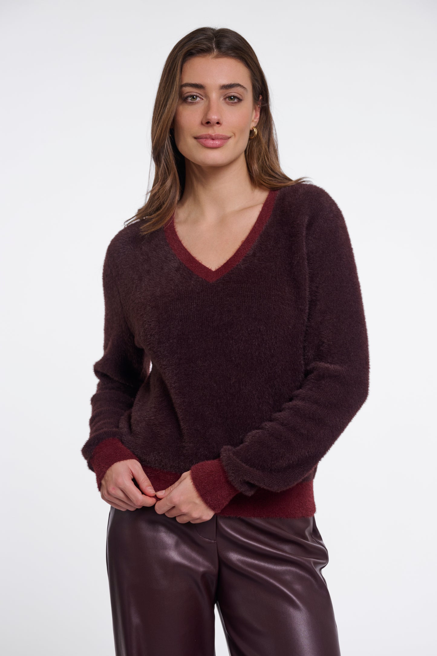 Pullover Rino&Pelle Keath long sleeve V-neck - Fudge sangria