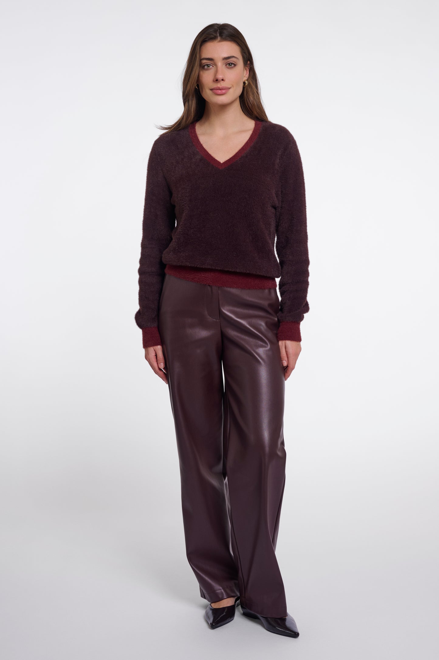 Pullover Rino&Pelle Keath long sleeve V-neck - Fudge sangria