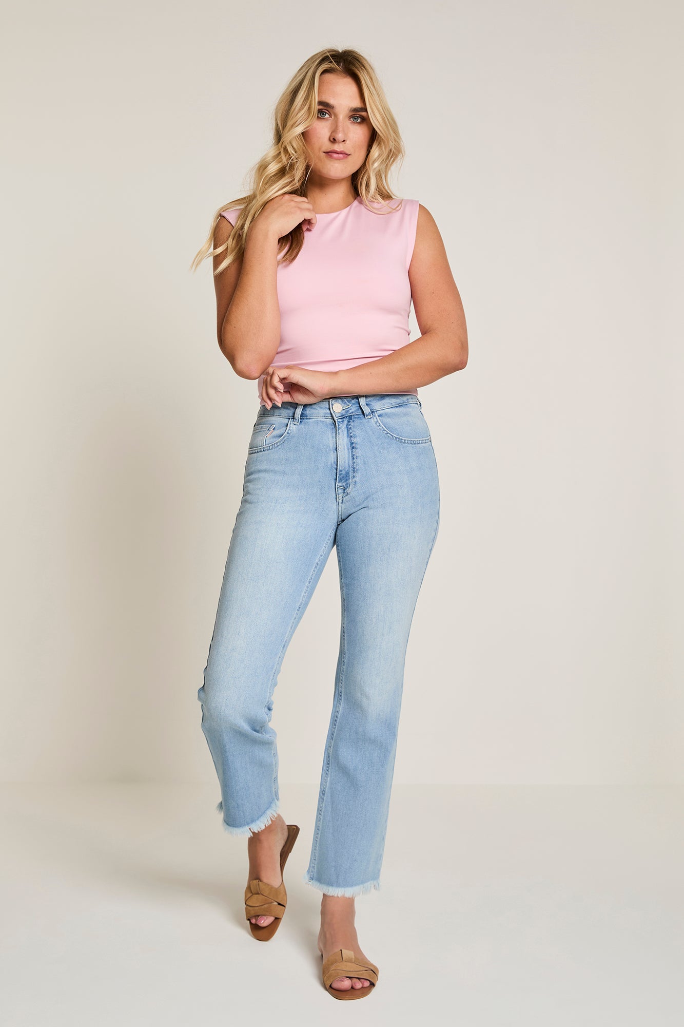 Broek Para Mi Mila (mini flare) - Used sky