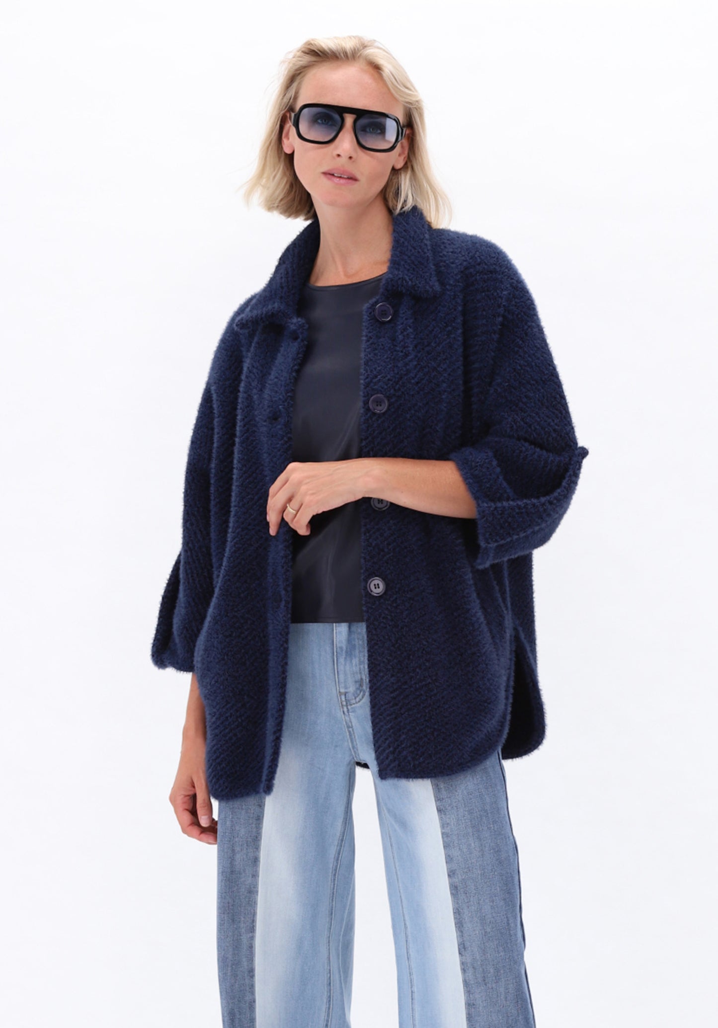 Cardigan K-Design D842L gebreide cape met knopen - Navy
